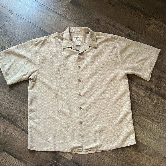 Vintage Mens Bamboo Cay Button Down with Palm Trees - Picture 4 of 5